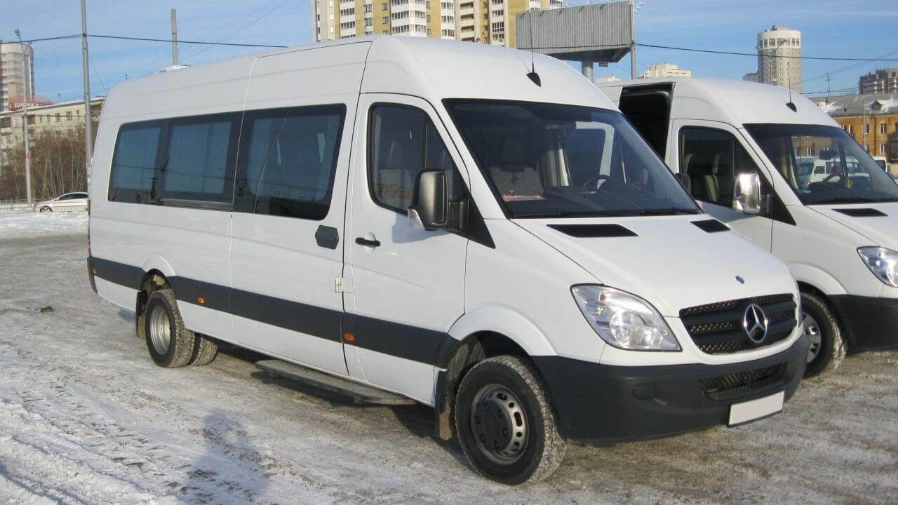 Заказать Mercedes-Benz Sprinter с водителем в Саранске - СаранскТранс